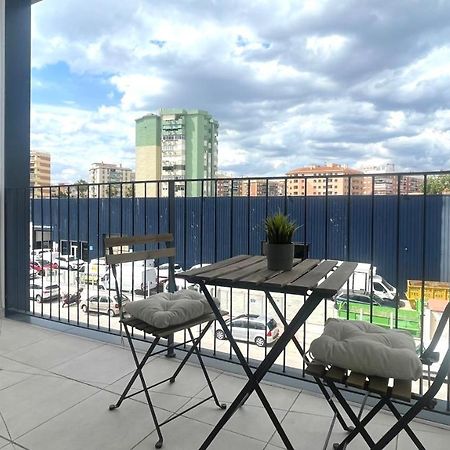 Apartamento Malaga Beach, 2Aアパートメント エクステリア 写真