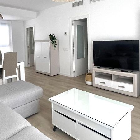Apartamento Malaga Beach, 2Aアパートメント エクステリア 写真