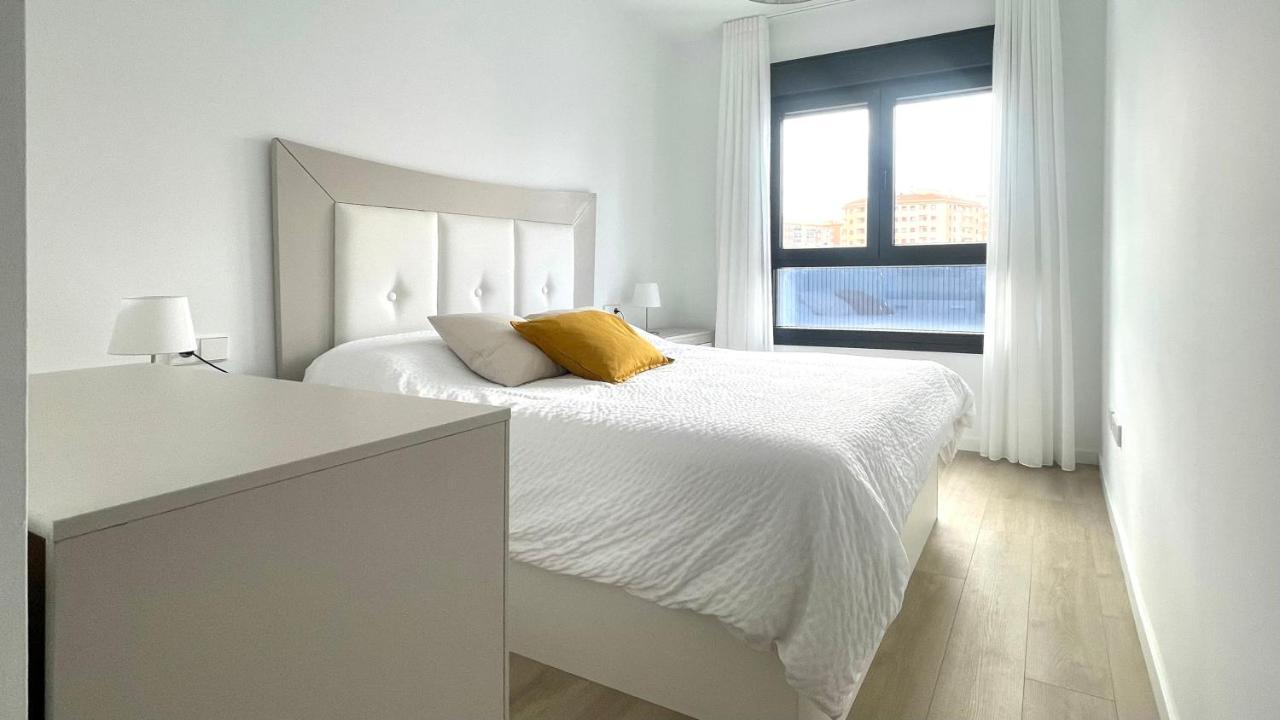 Apartamento Malaga Beach, 2Aアパートメント エクステリア 写真